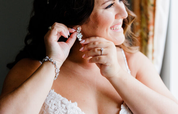 The wedding of A ‘Tropical Citrus Disco’-Themed Wedding at Renault Winery Gallery 14