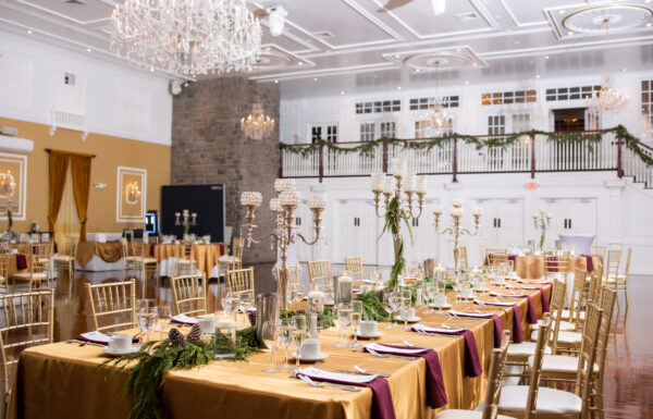 The wedding of A Christmas-Inspired Wedding “Straight Out of a Hallmark Movie” Gallery 1