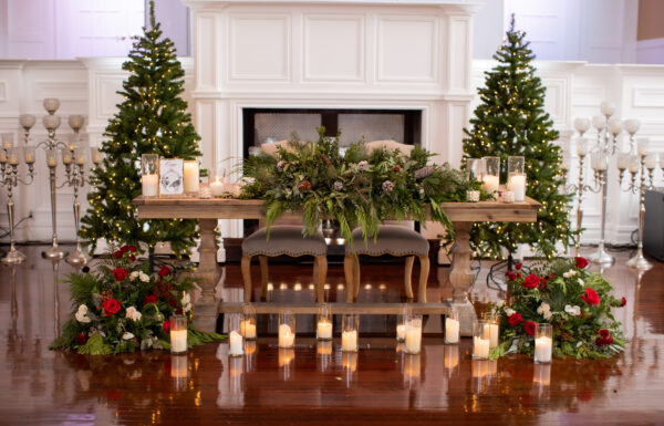 The wedding of A Christmas-Inspired Wedding “Straight Out of a Hallmark Movie” Gallery 2