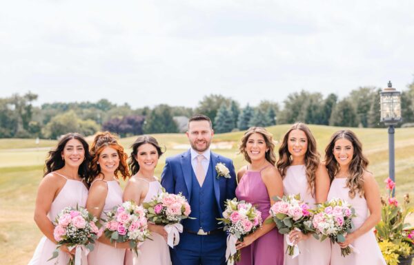 The wedding of A Surprise Hot-Air Balloon Appearance Made This Wedding One to Remember Gallery 15