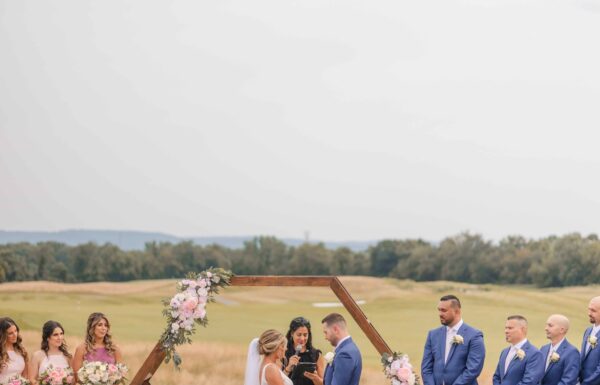 The wedding of A Surprise Hot-Air Balloon Appearance Made This Wedding One to Remember Gallery 7