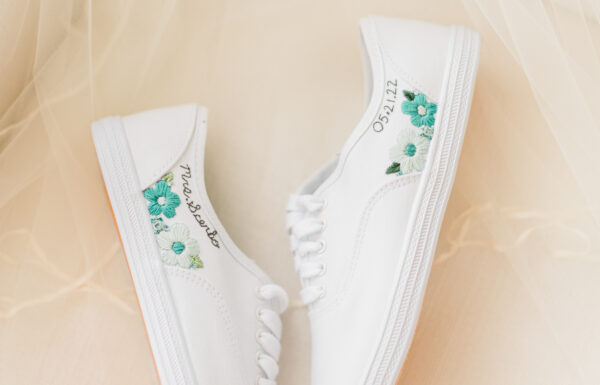 The wedding of This Couple Ate Pizza on the Boardwalk In Their Wedding Outfits Gallery 2