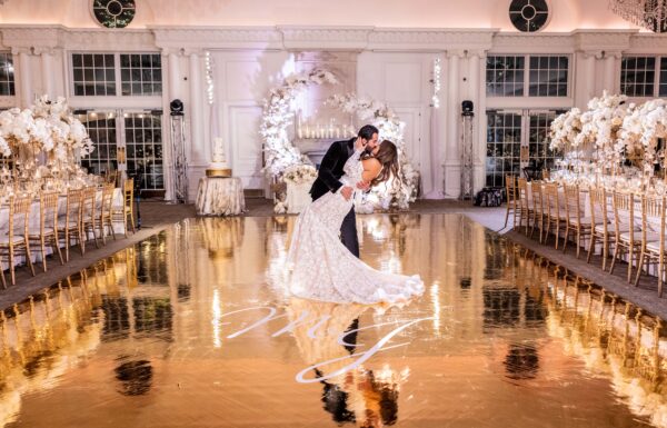 The wedding of Michelle & Joseph at Park Chateau Estate & Gardens Gallery 4