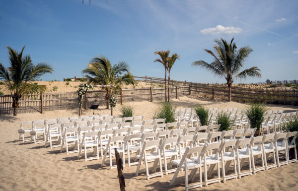 The wedding of Amanda & Bryan at The Sea Shell Resort & Beach Club Gallery 2