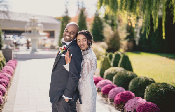 The wedding of Extravagant Florals and Celestial Vibes at This “Starlight”-Themed Wedding Gallery 6