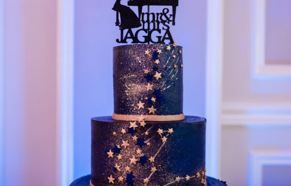 The wedding of Extravagant Florals and Celestial Vibes at This “Starlight”-Themed Wedding Gallery 4