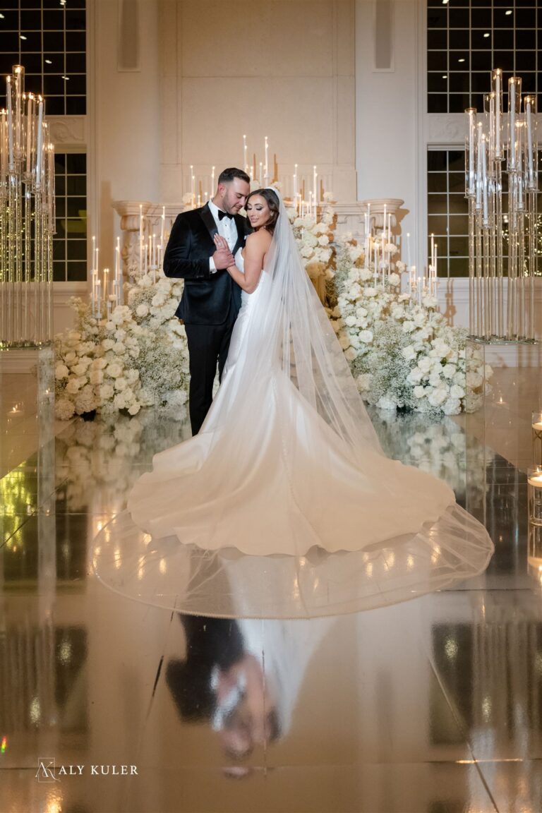 A wedding at the Estate at Florentine Gardens.