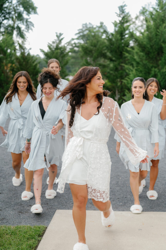 A colorful Renault Winery wedding in New Jersey.