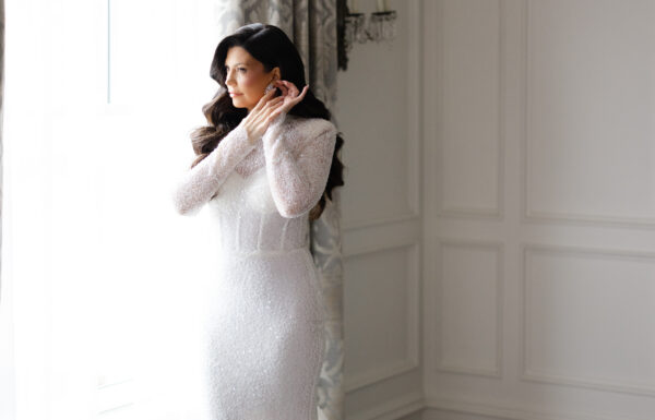 The wedding of This Bride Received Her Grandmother’s Ring That She Wore for 70 Years Gallery 5