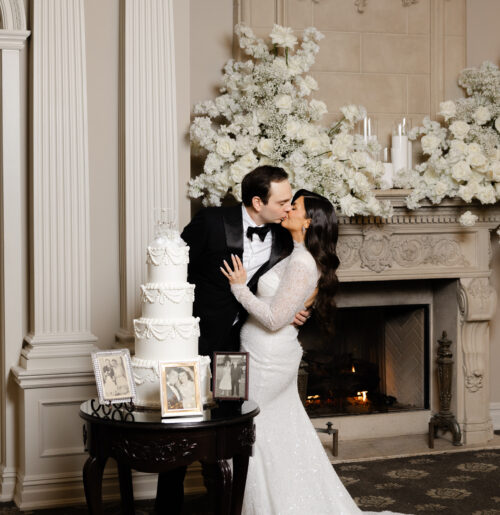 The wedding of This Bride Received Her Grandmother’s Ring That She Wore for 70 Years