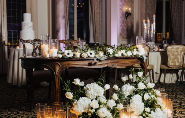 The wedding of A Fairytale Wedding Full of Elegance and Charm Gallery 11