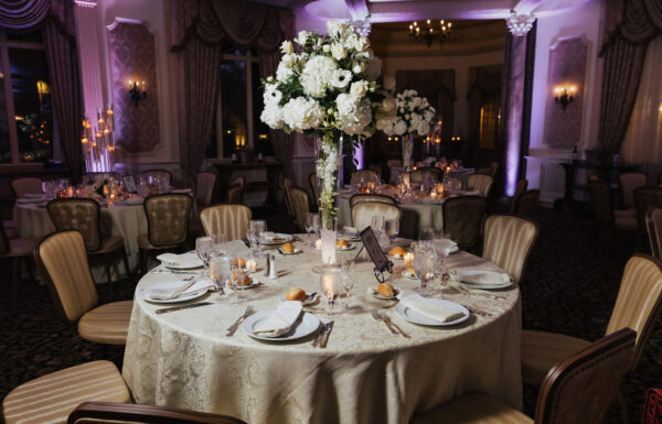 The wedding of A Fairytale Wedding Full of Elegance and Charm Gallery 12