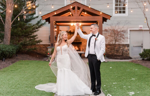 The wedding of Santa Showed Up at This Wedding That Looked Like a Hallmark Christmas Movie A Christmas-themed wedding at Olde Mill Inn in Basking Ridge, New Jersey. Gallery 14