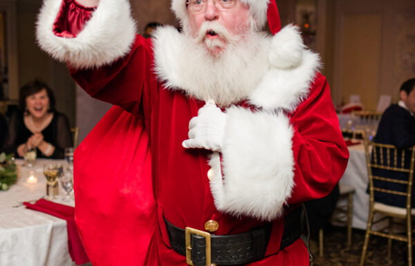 The wedding of Santa Showed Up at This Wedding That Looked Like a Hallmark Christmas Movie A Christmas-themed wedding at Olde Mill Inn in Basking Ridge, New Jersey. Gallery 4