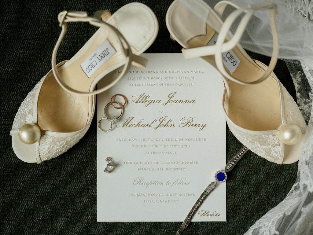 An elegant wedding at Pendry Natirar in New Jersey.