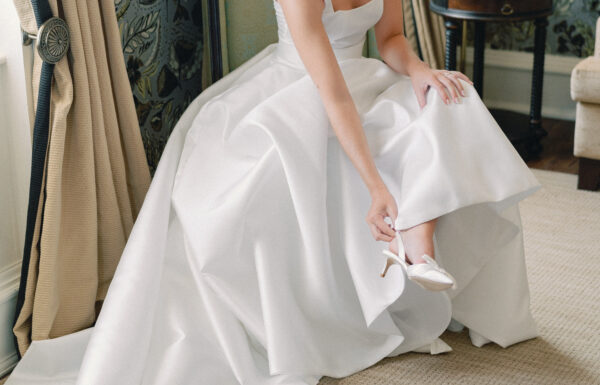 The wedding of An Elevated Coastal Aesthetic Was Perfect For This Couple A wedding at the Molly Pitcher Inn in New Jersey. Gallery 5