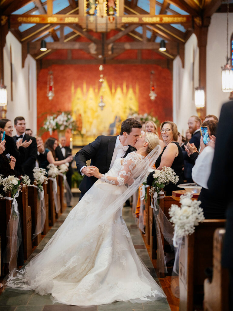 An elegant wedding at Pendry Natirar in New Jersey.