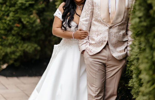 The wedding of The First Venue They Toured Was The Perfect One For Their ‘Royal Elegance’ Wedding A Crystal Ballroom wedding. Gallery 11