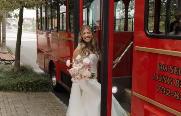 The wedding of An Industrial-Meets-Garden Aesthetic, Fun First Dance and Plant-Based Menu A wedding at Whitechapel Projects in New Jersey. Gallery 3