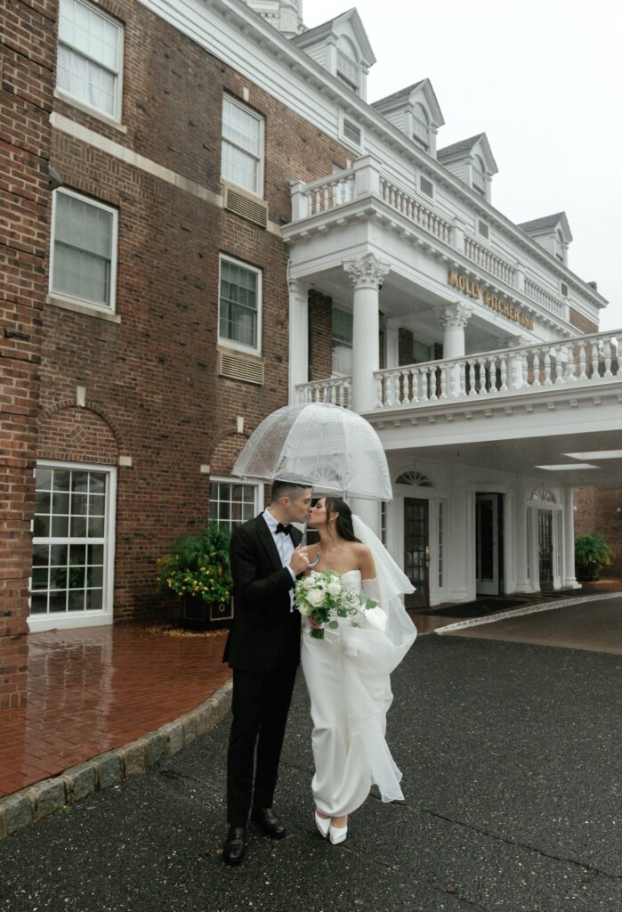 A wedding at the Molly Pitcher Inn.