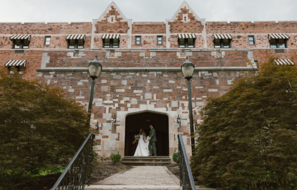 The wedding of DIY Decor Elements & a Green Wedding Cake Created a “Swanky Garden” Vibe at The Albion Summit, a Hotel Venue A wedding at the Albion Summit. Gallery 11