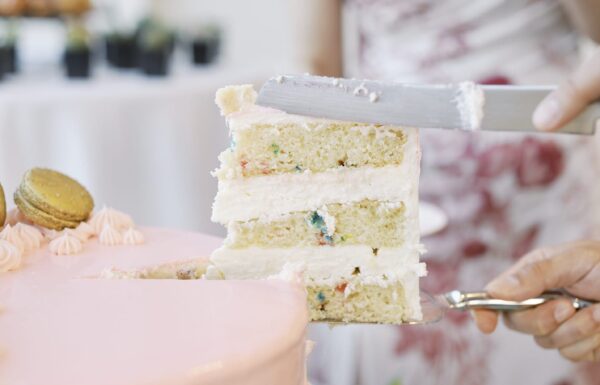 This Micro Wedding Beautifully Fused Eastern and Western Traditions