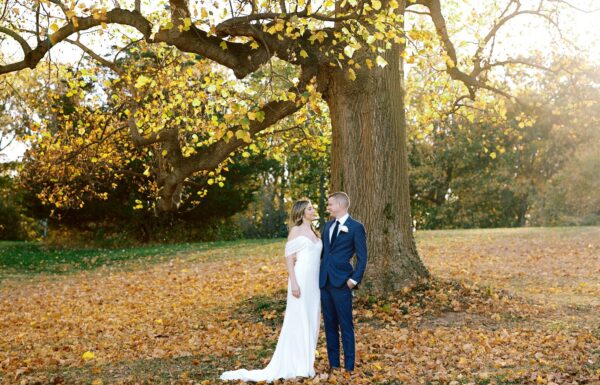 A Micro-Wedding at Deep Cut Gardens Full of Natural Beauty
