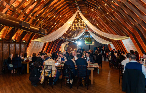 A Rustic-Chic Fall Wedding With Cozy Vibes