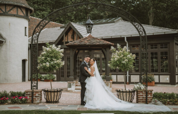 This Couple Got Married at The Same Venue Where They First Met