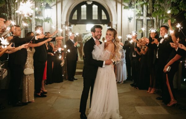 A Romantic Natirar Wedding With Overflowing White Roses