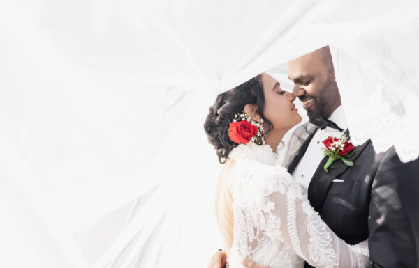 Extravagant Florals and Celestial Vibes at This “Starlight”-Themed Wedding