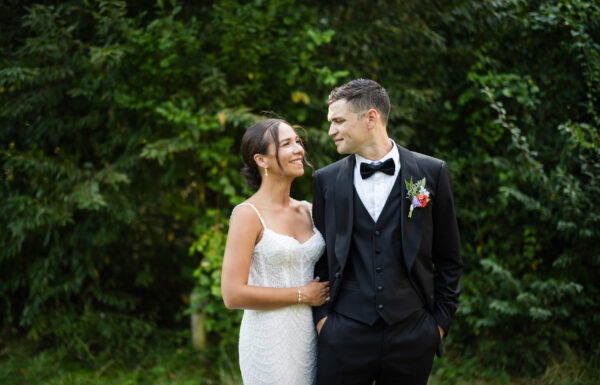 This Couple’s Rustic Yet Coastal Venue Also Had a Greenhouse Ceremony Space