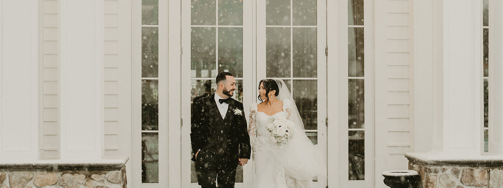 Baby’s Breath Surrounded the Chandeliers at This Snowy Winter Ryland Inn Wedding