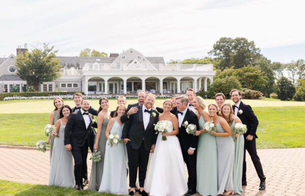 These Golf Lovers Had a ‘Garden Party’ Wedding at Hackensack Golf Club