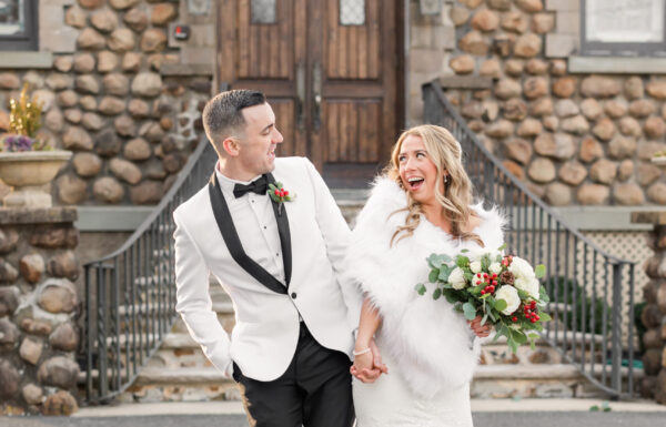 Santa Showed Up at This Wedding That Looked Like a Hallmark Christmas Movie