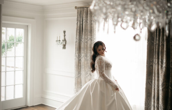 The wedding of Traditional Irish Performers, a Guinness Station & Dramatic Candlelight at Park Savoy Ballroom wedding at the Park Savoy Estate at Florham Park NJ with tons of Irish details like a green cake, Guinness station and Irish step dancers. Gallery 11